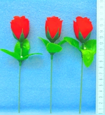 Kleine Rose, nur in rot, geschlossen    -    9074 - 16cm - 288 Stück in Box